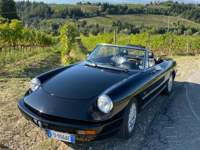 ALFA ROMEO DUETTO -NOLEGGIO AUTO D’EPOCA TOSCANA – FIRENZE – PISA – SIENA - CHIANTI