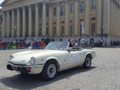 TRIUMPH SPITFIRE MK IV -CLASSIC CAR RENTAL-HIRE LAKE GARDA -VERONA- VALPOLICELLA